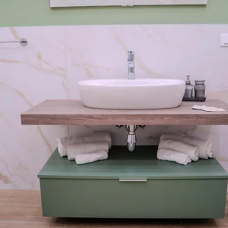 Luxury Acclavio Lägenhet Taranto