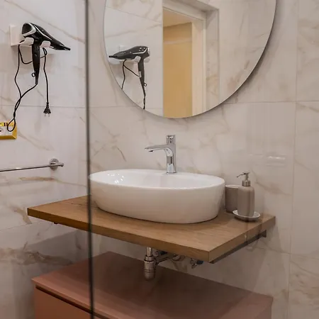 Luxury Acclavio Apartment Taranto