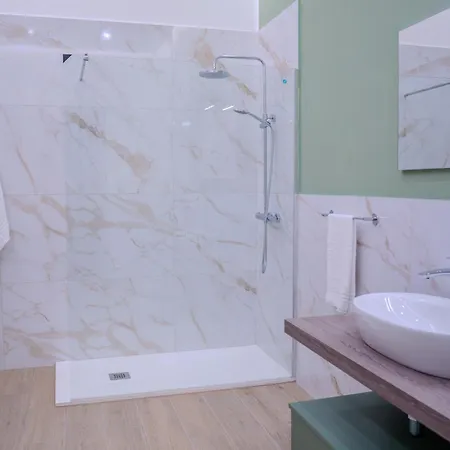 Luxury Acclavio Apartment Taranto